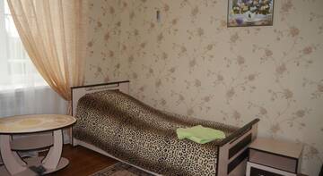 Фото номера Бюджетный двухместный номер с 2 отдельными кроватями и общей ванной комнатой Гостиница 858 км г. Миллерово 4